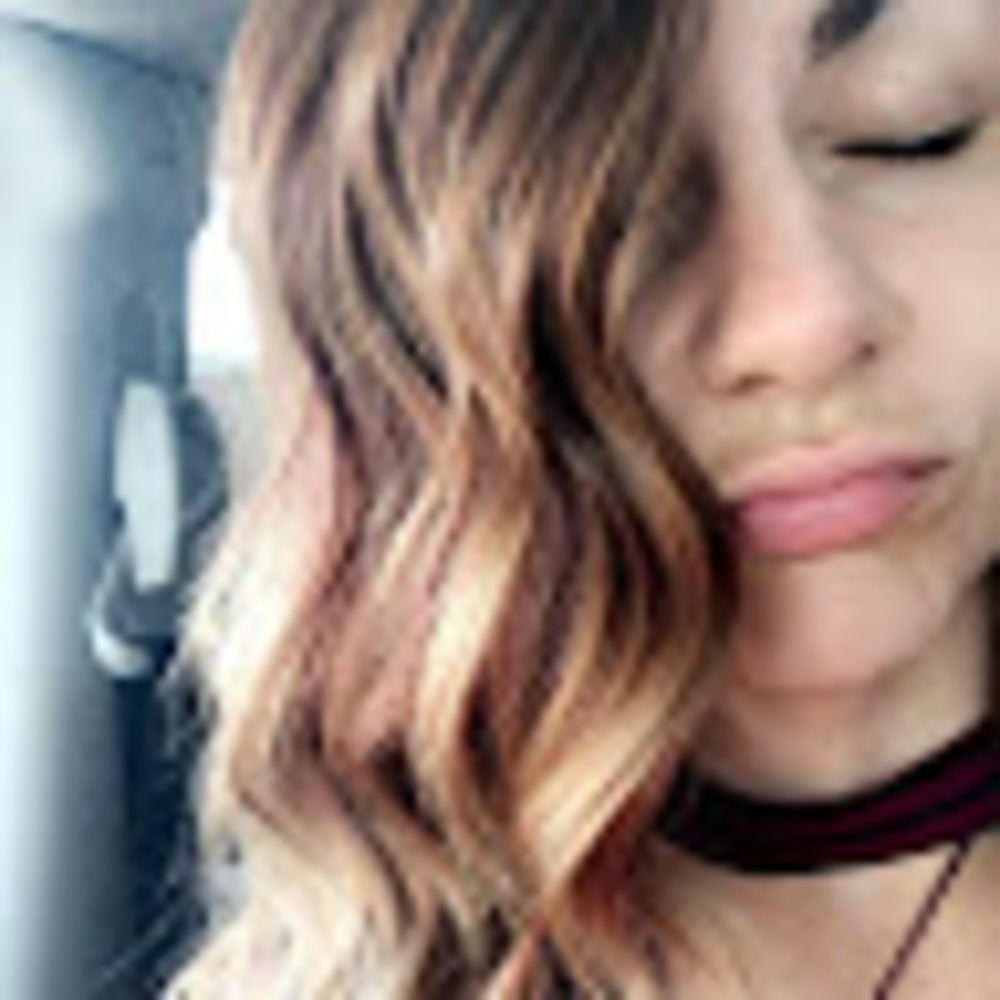 Meet your Posher, Brielle